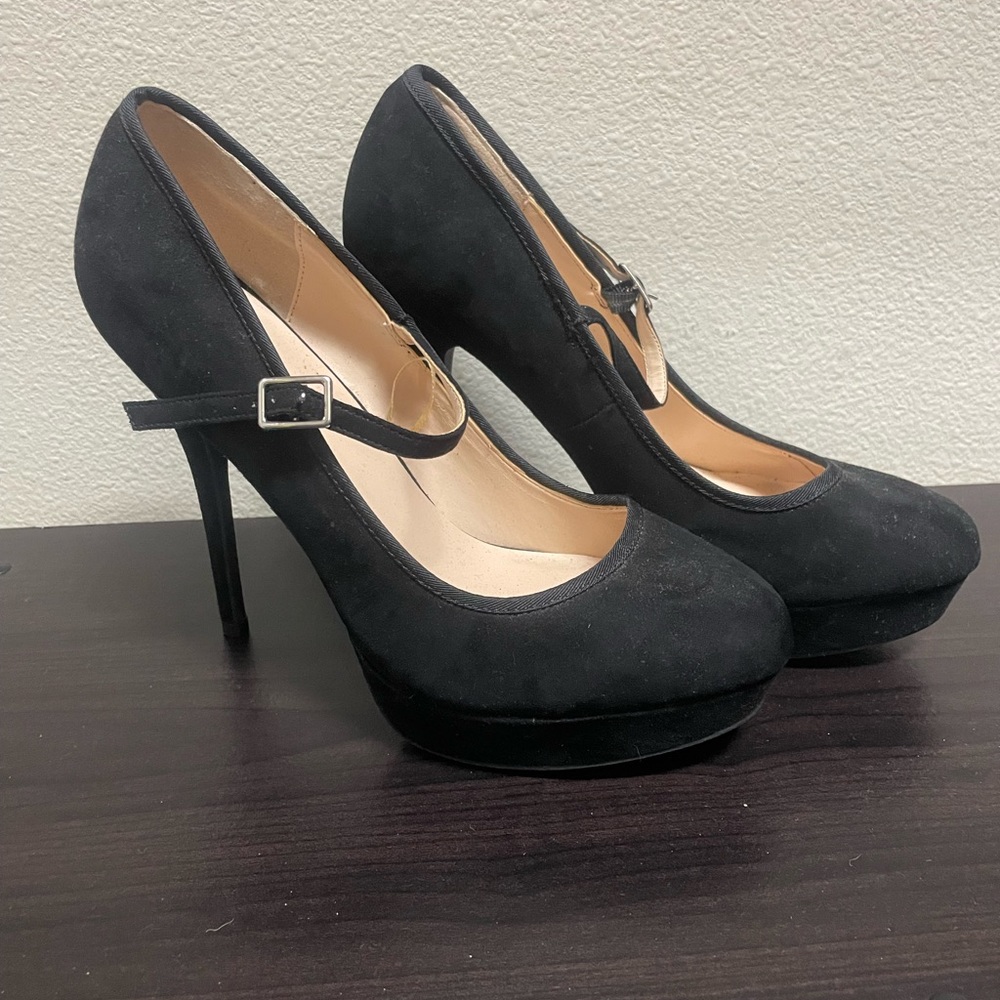 Black heels